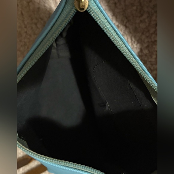 Jon Hart Ocean Blue Cosmetic Zip - Picture 10 of 11